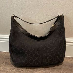 Authentic Gucci GG Supreme monogrammed Black/Brown Canvas Charms Small Hobo